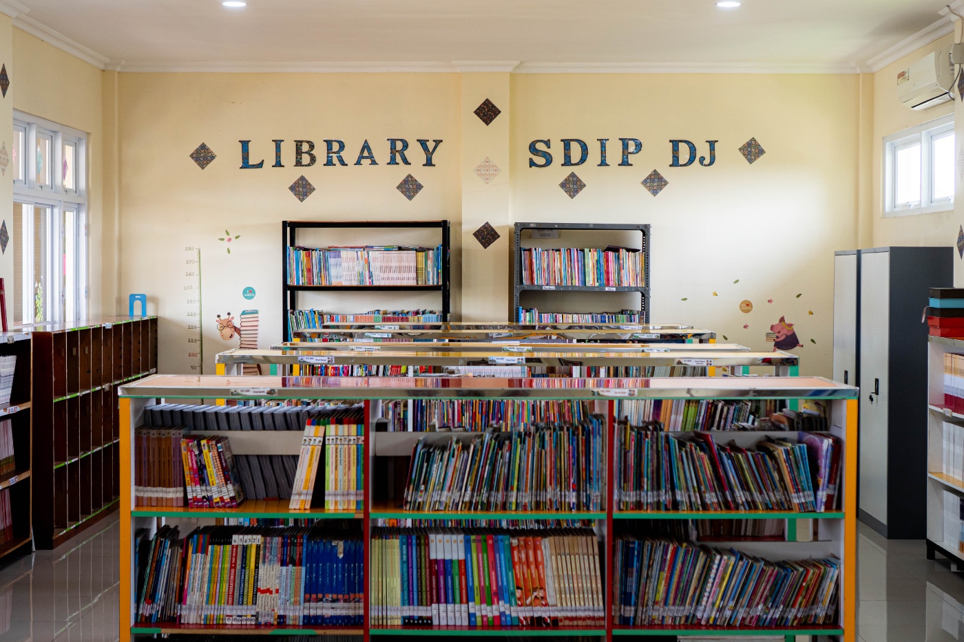 Ruang Perpustakaan SDIP